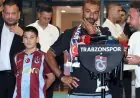 مدرب طرابزون يشيد بمحمد صلاح ويصنفه ضمن أفضل ثلاثة لاعبين عالميًا