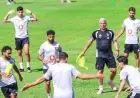 الأهلي يُكمل تدريباته استعدادًا لملاقاة بادالونا في معسكره بإسبانيا