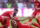 صيباري يتألق بصناعة هدف في أول مباراة له مع بايرن ميونيخ وموسيالا يغمى عليه خلال المباراة