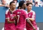 ريال مدريد ينهي تحضيراته للموسم الجديد بفوز ساحق بثلاثية نظيفة على شالكه