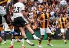 ثنائية هال سيتي تذهل مانشستر يونايتد في بداية مثيرة للدوري الإنجليزي