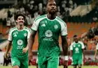إيفان توني يتألق كأفضل لاعب وصدمات في تقييم أسوأ لاعب في مواجهة الأهلي وأبها