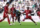 ليفربول ينتزع تعادل مثير بالدقيقة 99 ضد نيوكاسل في انطلاقة مدربه يايسله