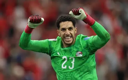 مصطفى شوبير نحو فالنسيا مفاجأة رغم عقده مع الأهلي حتى 2027