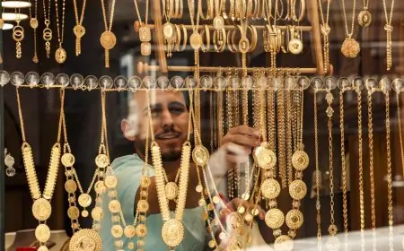 ارتفاع كبير في سعر الذهب خلال شهر في محلات الصاغة عيار 21 يقفز 300 جنيها