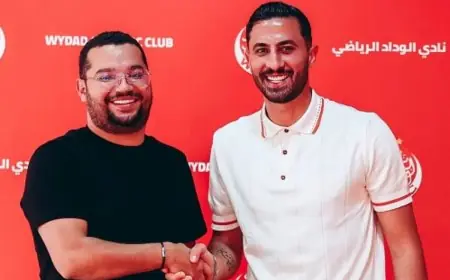 الوداد يعزز صفوفه بضم أيمن الحسوني لموسم جديد مع خيار التمديد