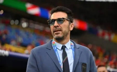 بوفون يعلن عن مدربه المفضل لمنتخب إيطاليا ويكشف رأيه في العودة للعمل مع الاتحاد