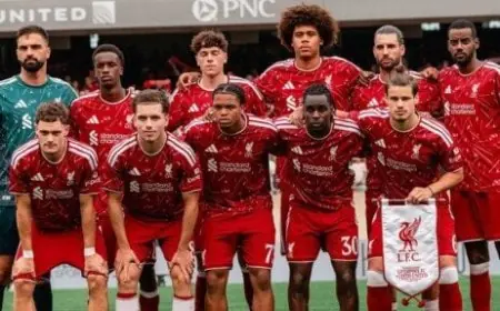 ليفربول يتعرض للهزيمة أمام ليدز يونايتد برباعية في مباراة ودية مثيرة استعدادًا للموسم الجديد