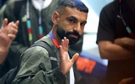 اتفاق مبدئي مع محمد صلاح وطائرة خاصة تنقل الملك المصري