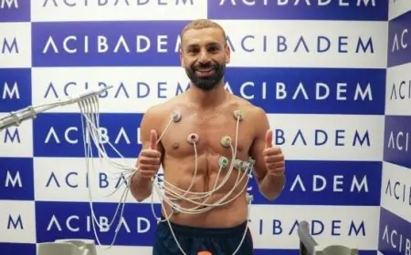 محمد صلاح يجري الفحوصات الطبية تمهيداً للانتقال إلى طرابزون سبور التركي