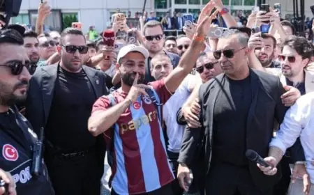 وزير الصناعة التركي يبعث برسالة إلى طرابزون سبور بعد التعاقد مع محمد صلاح «فيديو»