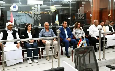 رئيس الوزراء يتفقد مركز سيطرة الشبكة الوطنية للطوارئ والسلامة العامة في مطروح لتعزيز الأمن والسلامة