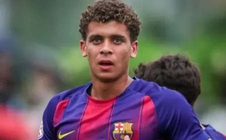 حمزة عبد الكريم يستمر في التألق مع برشلونة.. وعودة 4 نجوماً بعد الفوز بكأس العالم
