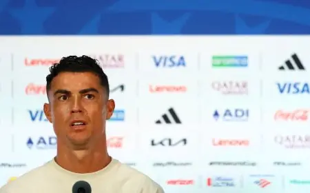 كلمات مؤثرة من رونالدو لميسي: ابقَ قوياً يا ليو بعد وفاة والده