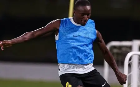 مفاوضات معقدة بين الاتحاد وليفركوزن للتعاقد مع ديابي