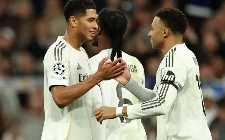 ديوماندي ومبابي يعززان صفوف ريال مدريد في مواجهة شالكه