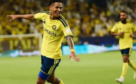 أنجيلو يتألق وكومان يعاني في مباراة مثيرة بين النصر والفتح