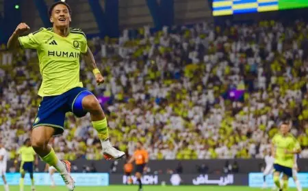 النصر يوجه رسالة مبطنة للهلال بعد الفوز الساحق على الفتح بثلاثية