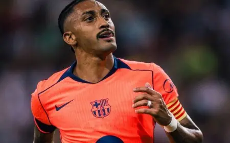 رافينيا يصبح القائد الأول في برشلونة ويزيد إحباط دي يونغ