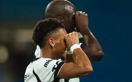 الاتحاد يتألق ويفوز بثلاثية مذهلة على النجمة في كأس الملك