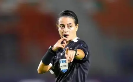 تكريم تاريخي لشاهندة المغربي من اتحاد الكرة عقب إدارتها لنهائي كأس أمم أفريقيا للسيدات