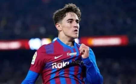 جافي يرفض عرض مانشستر يونايتد ويختار البقاء مع برشلونة