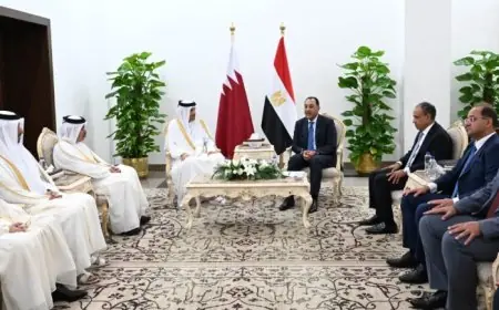 رئيس الوزراء يلتقي نظيره القطري لتعزيز التعاون في كافة المجالات