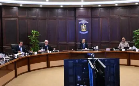 رئيس الوزراء يعلن عن برنامج وطني جديد لتعزيز النمو الاقتصادي المستدام وتحسين معيشة المواطنين