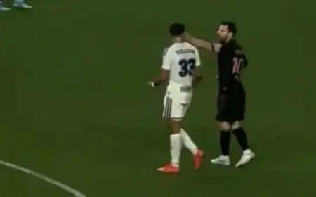 ميسي يصدم لاعب فيلادلفيا البالغ من العمر 16 عامًا في مواجهة مثيرة مع إنتر ميامي ماذا حدث؟