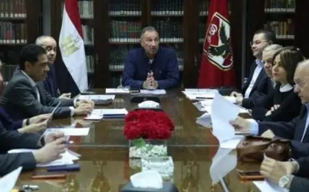 شوبير يوضح كيفية إدارة ملف كرة القدم في الأهلي ويحدد أدوار الخطيب وياسين منصور وعبد الحفيظ