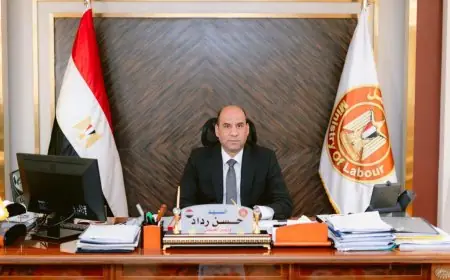 وزارة العمل تطلق لائحة جديدة لحماية الأجور وتنظيم ساعات العمل والعقود والترقي في القطاع الخاص
