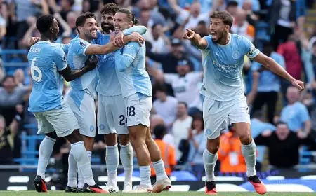 مانشستر سيتي يحقق فوزاً مثيراً في انطلاقة الدوري الإنجليزي أمام بورنموث