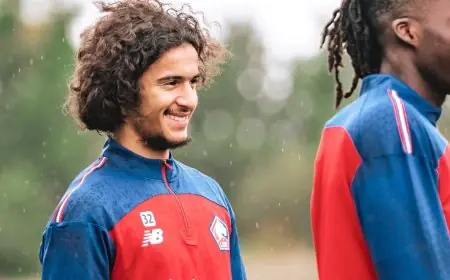 أيوب بوعدي يودع جماهير ليل ويستعد للانتقال إلى نادي مانشستر سيتي