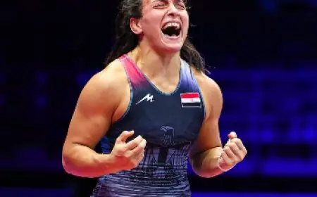 إنجاز مذهل: سمر حمزة تصل إلى نهائي المصارعة في ألعاب البحر المتوسط