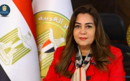وزيرة التنمية المحلية والبيئة تتصدى لتسرب نفطي في رأس بدران جنوب سيناء