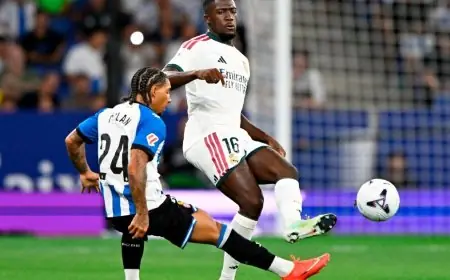 هل يتخلى جوزيه مورينيو عن مدافع ريال مدريد الجديد بسبب سوء التمركز؟