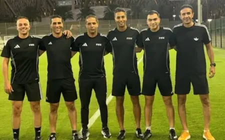 طاقم تحكيمي مصري بقيادة أمين عمر يصل جدة لإدارة مباراة أهلي جدة وأوكلاند
