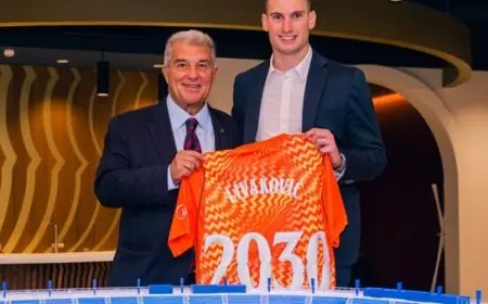 برشلونة يضم النجم ليفاكوفيتش بعقد يمتد حتى عام 2030