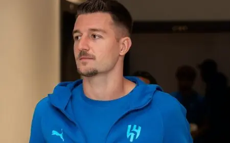 سافيتش نجم الهلال يتألق في هز شباك الخليج بالدوري السعودي