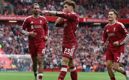 ليفربول يتجنب الهزيمة ضد فورست ويواصل البحث عن الفوز الأول