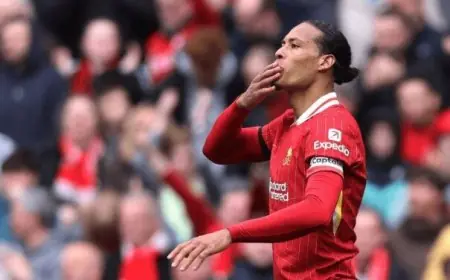 فان دايك يطلب من ليفربول الحفاظ على جاكبو وعدم انتقاله إلى مانشستر سيتي