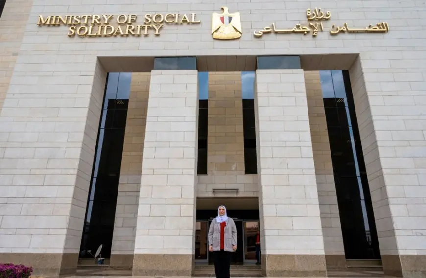 وزيرة التضامن تعلن صرف مساعدات عاجلة لأسر ضحايا انهيار عقار زفتي
