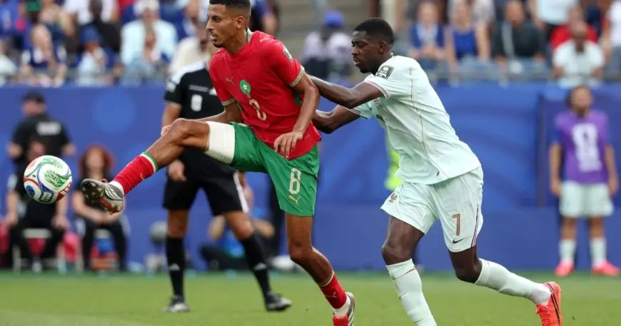 برشلونة يضع النجم المغربي أوناحي ضمن أهدافه لتعويض إصابة دي يونغ