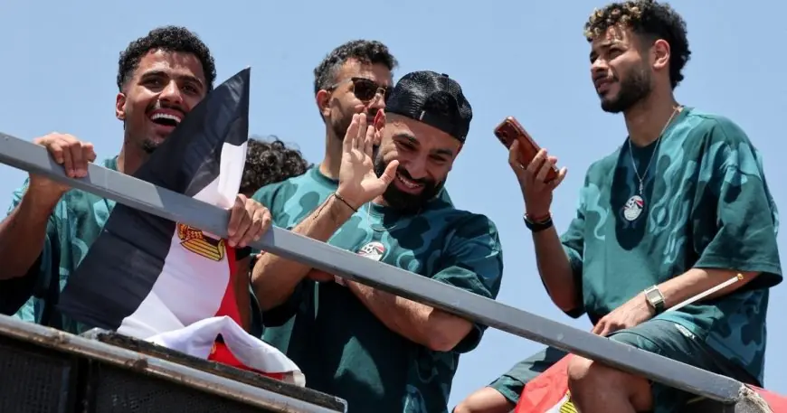 مصادر تركية تكشف اتفاق محمد صلاح مع نادي طرابزون سبور التركي
