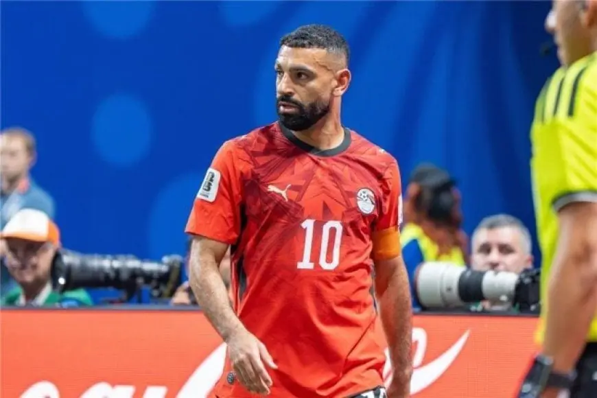 أتلتيكو مدريد يتنافس على ضم محمد صلاح بعرض يستمر حتى 2028