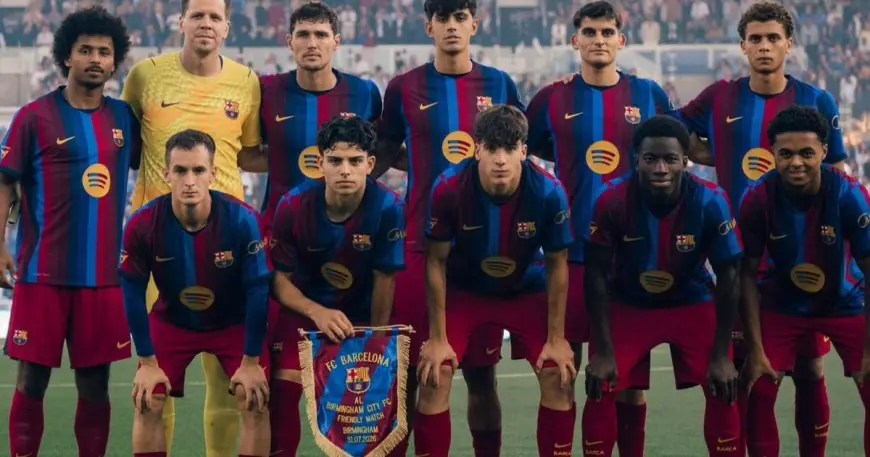 فليك يكشف عن اللاعب الناشئ الأكثر إبهارًا في تدريبات برشلونة بدلًا من حمزة عبد الكريم