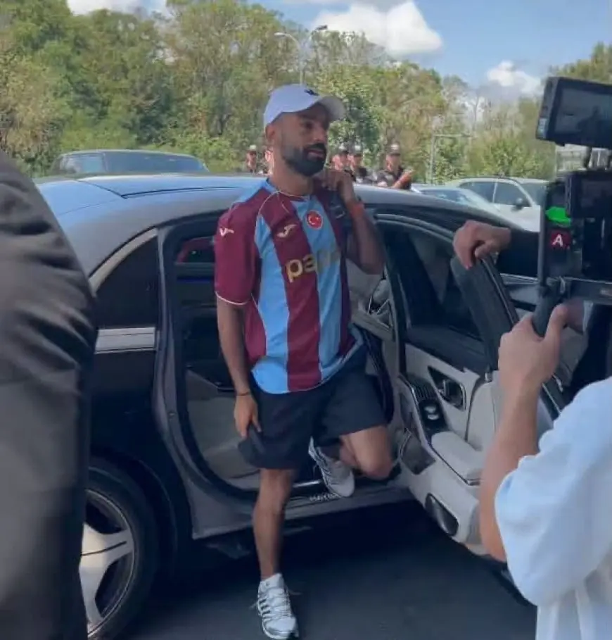 محمد صلاح يُجري الفحوصات الطبية قُبيل توقيعه الرسمي لانضمامه إلى طرابزون سبور