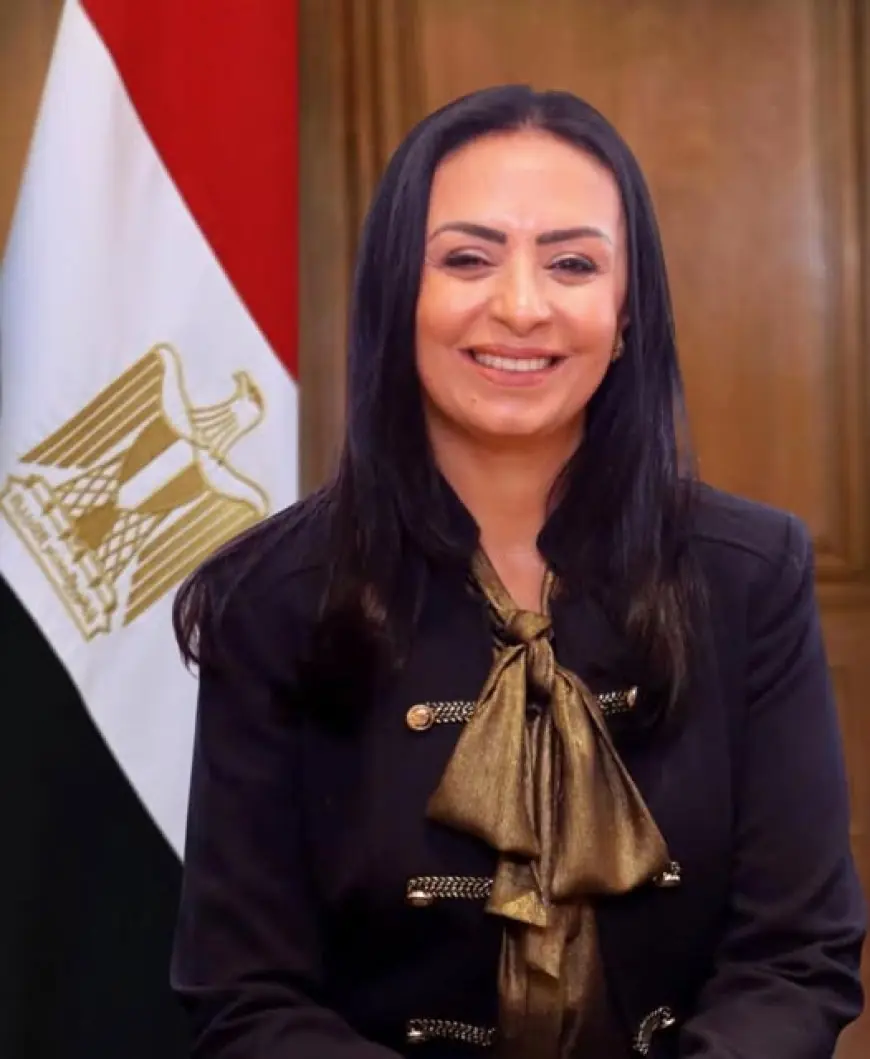 وزيرة التضامن تصدر توجيهات عاجلة لصرف مساعدات لأسر ضحايا حادث نفق الودي باتجاه بني سويف على الطريق الصحراوي