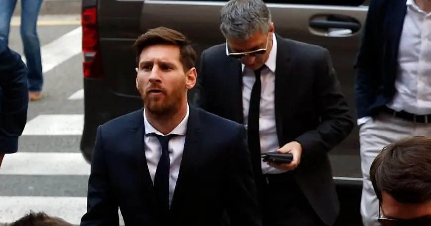 برشلونة وريال مدريد يقدمان التعازي في وفاة والد ليونيل ميسي