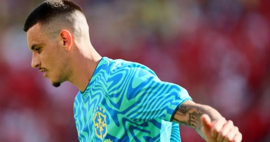 روجير إيبانيز يفضل الأهلي ويرفض عرض أستون فيلا